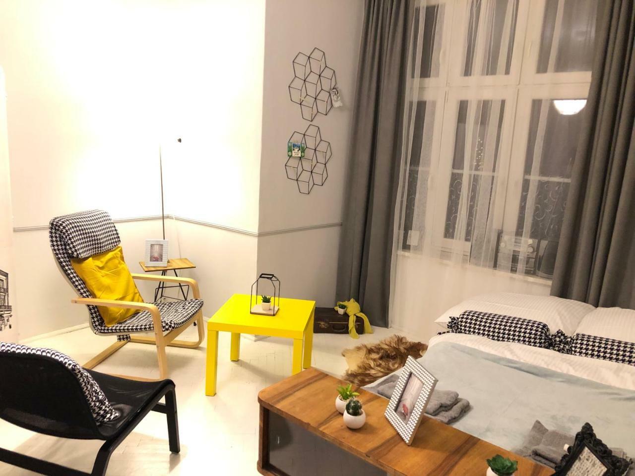 Luxury Retro Apartment, City Center, Wifi Cracovie Extérieur photo