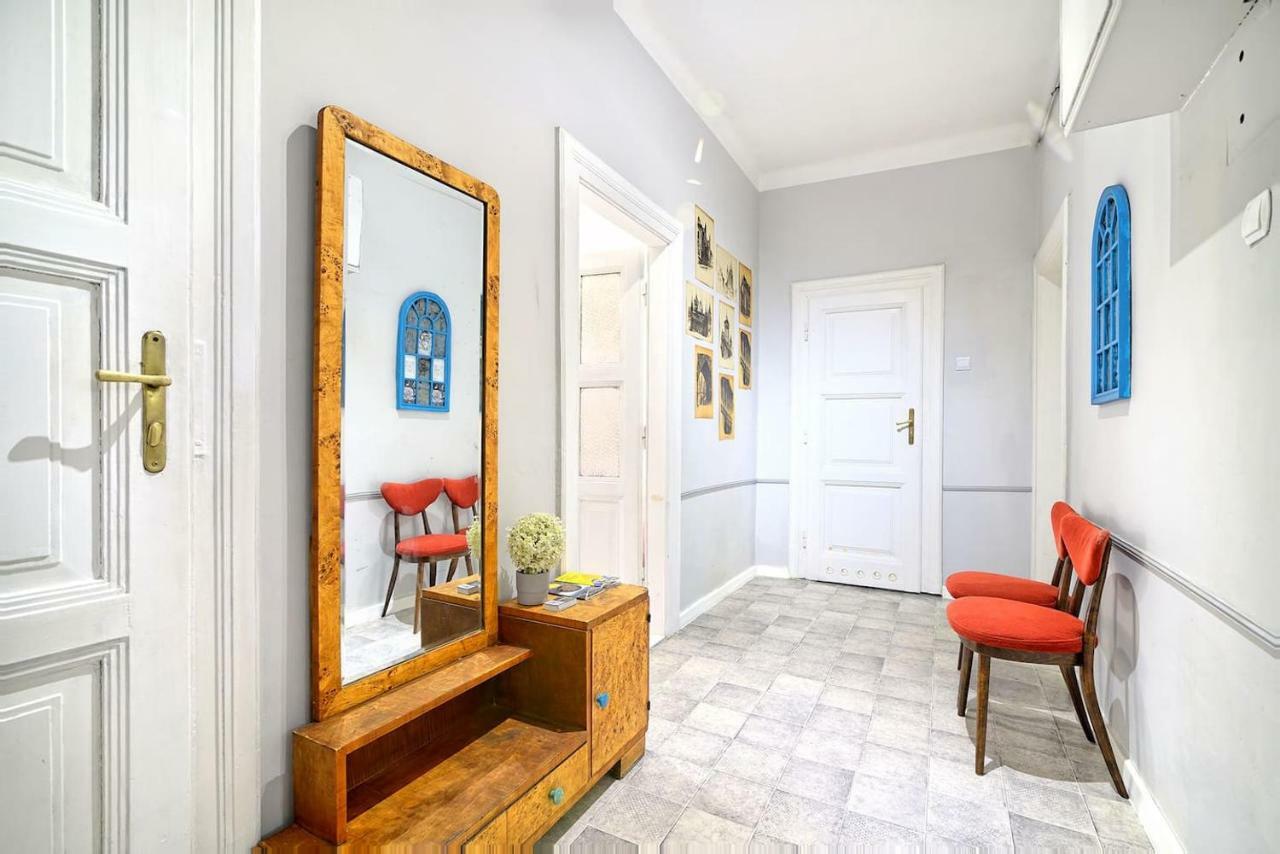 Luxury Retro Apartment, City Center, Wifi Cracovie Extérieur photo